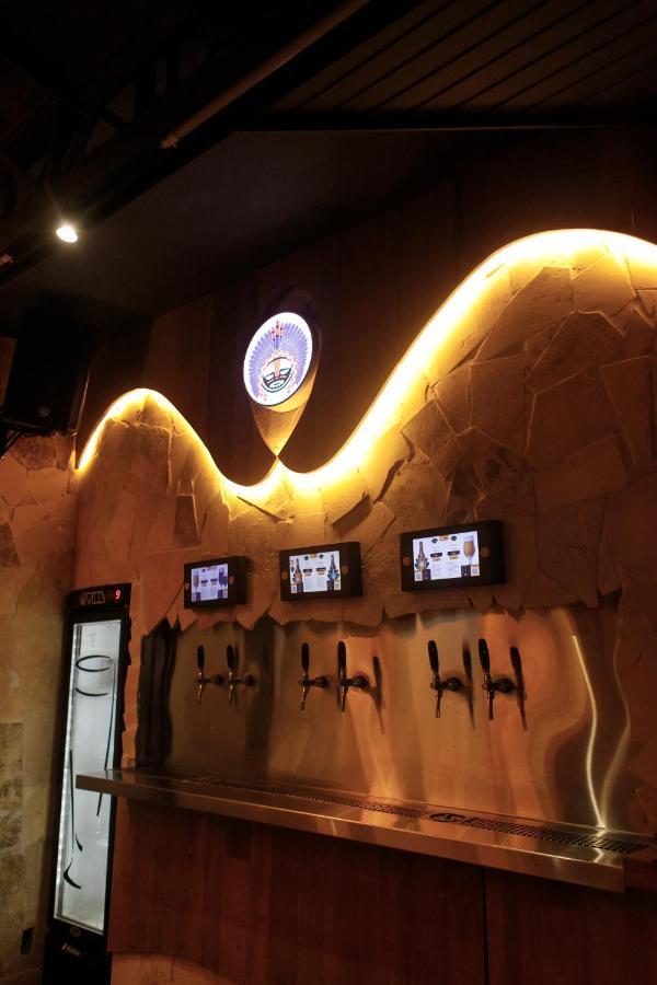 Ovibe Party Hostel Belém Екстериор снимка